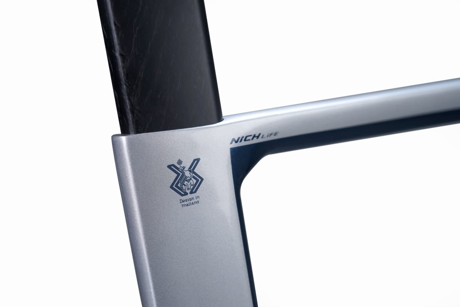 NICH REBORN carbon frame — product detail 8